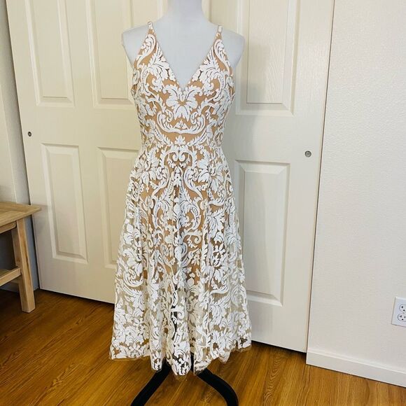 Dress The Population Blair Dress White Nude Sequin Lace Fit and Flare Dress Size - Picture 4 of 12